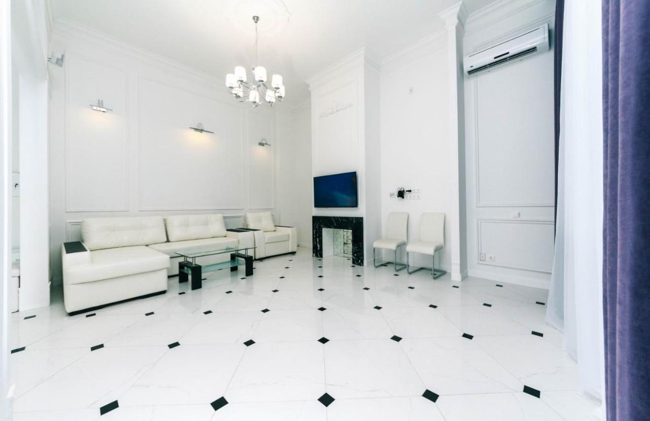 Vip Near Premier Palace & Arena City 基輔 外观 照片